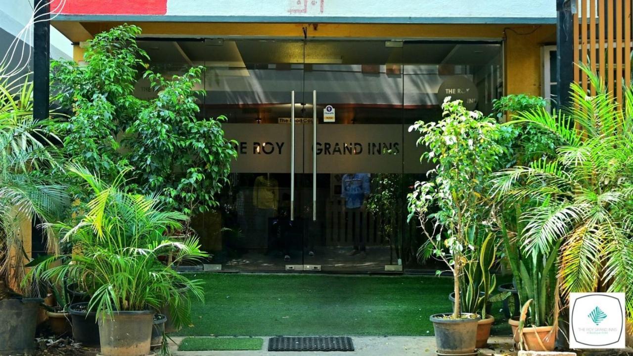 The Roy Grand Inns Bangalore Exterior photo